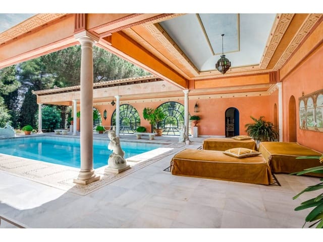 12 bedroom Finca/Country House for sale in Sotogrande Alto, San Roque with pool garage - € 8,000,000 (Ref: 10114621)
