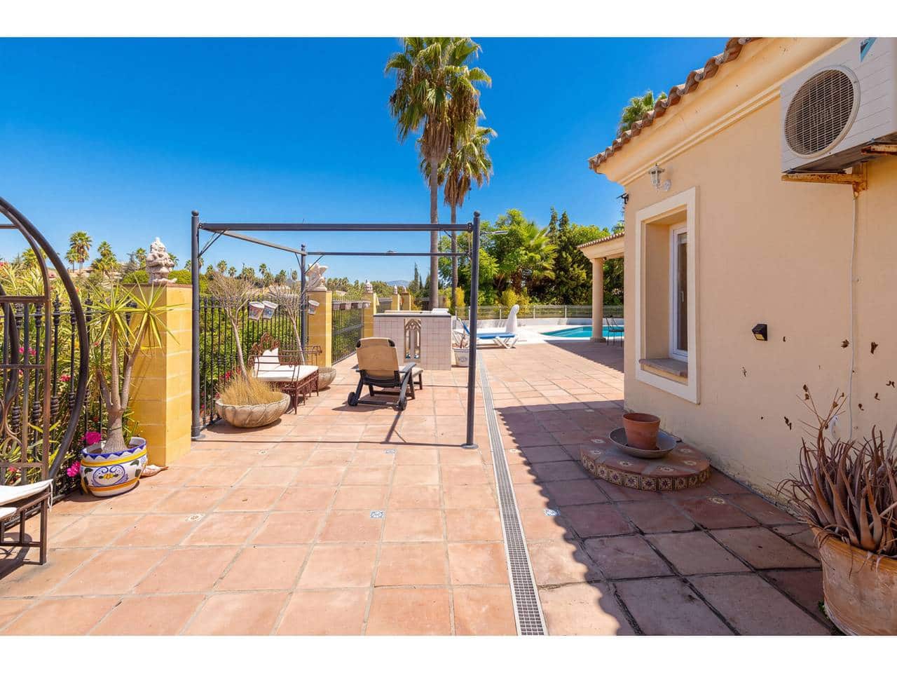 4 chambre Villa/Maison à vendre à Sotogrande avec piscine garage - 1 275 000 € (Ref: 10123351)
