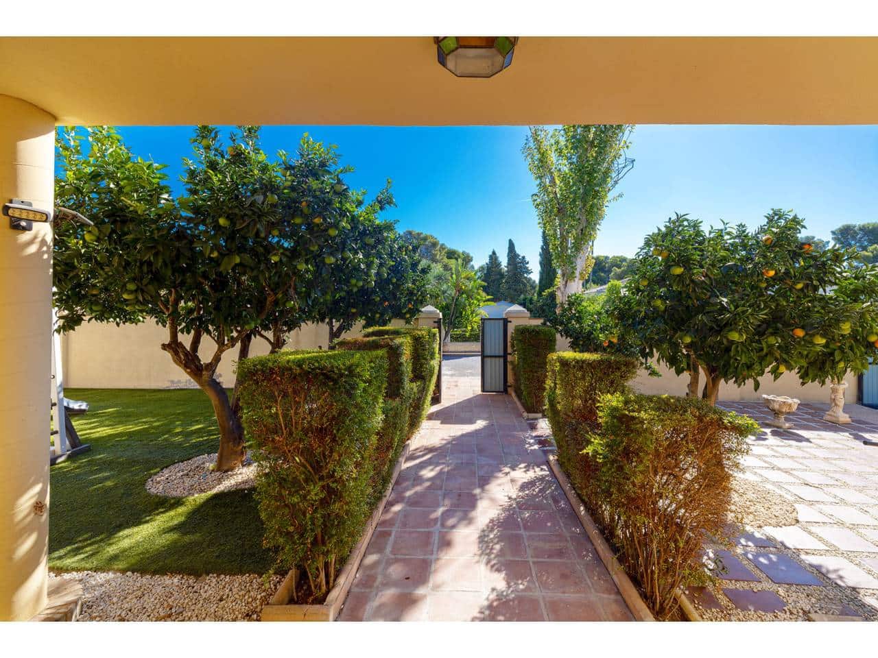 4 chambre Villa/Maison à vendre à Sotogrande avec piscine garage - 1 275 000 € (Ref: 10123351)