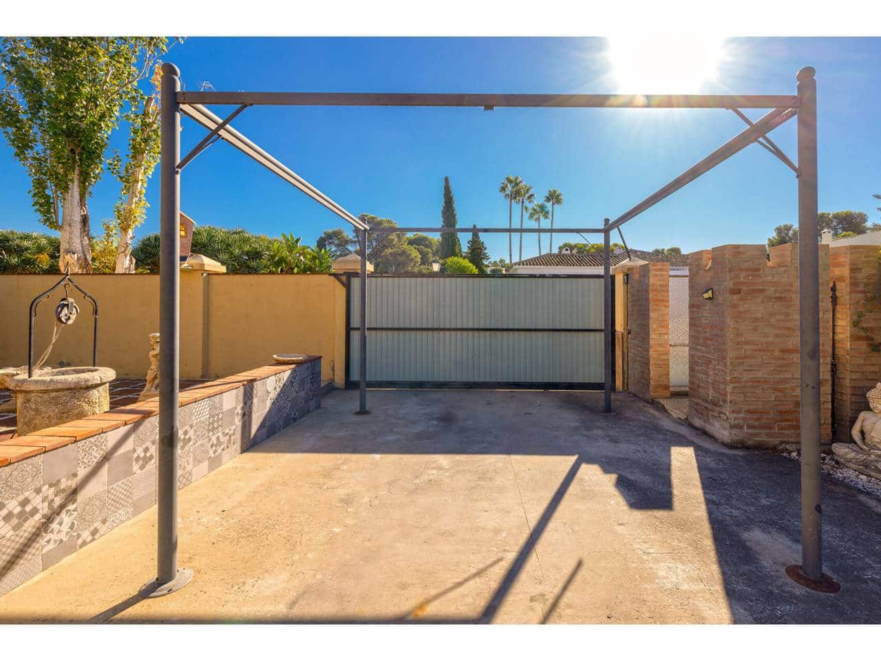 4 chambre Villa/Maison à vendre à Sotogrande avec piscine garage - 1 275 000 € (Ref: 10123351)