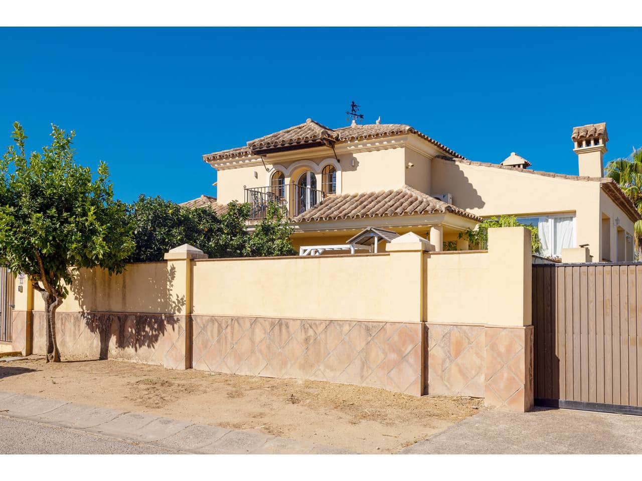 4 chambre Villa/Maison à vendre à Sotogrande avec piscine garage - 1 275 000 € (Ref: 10123351)