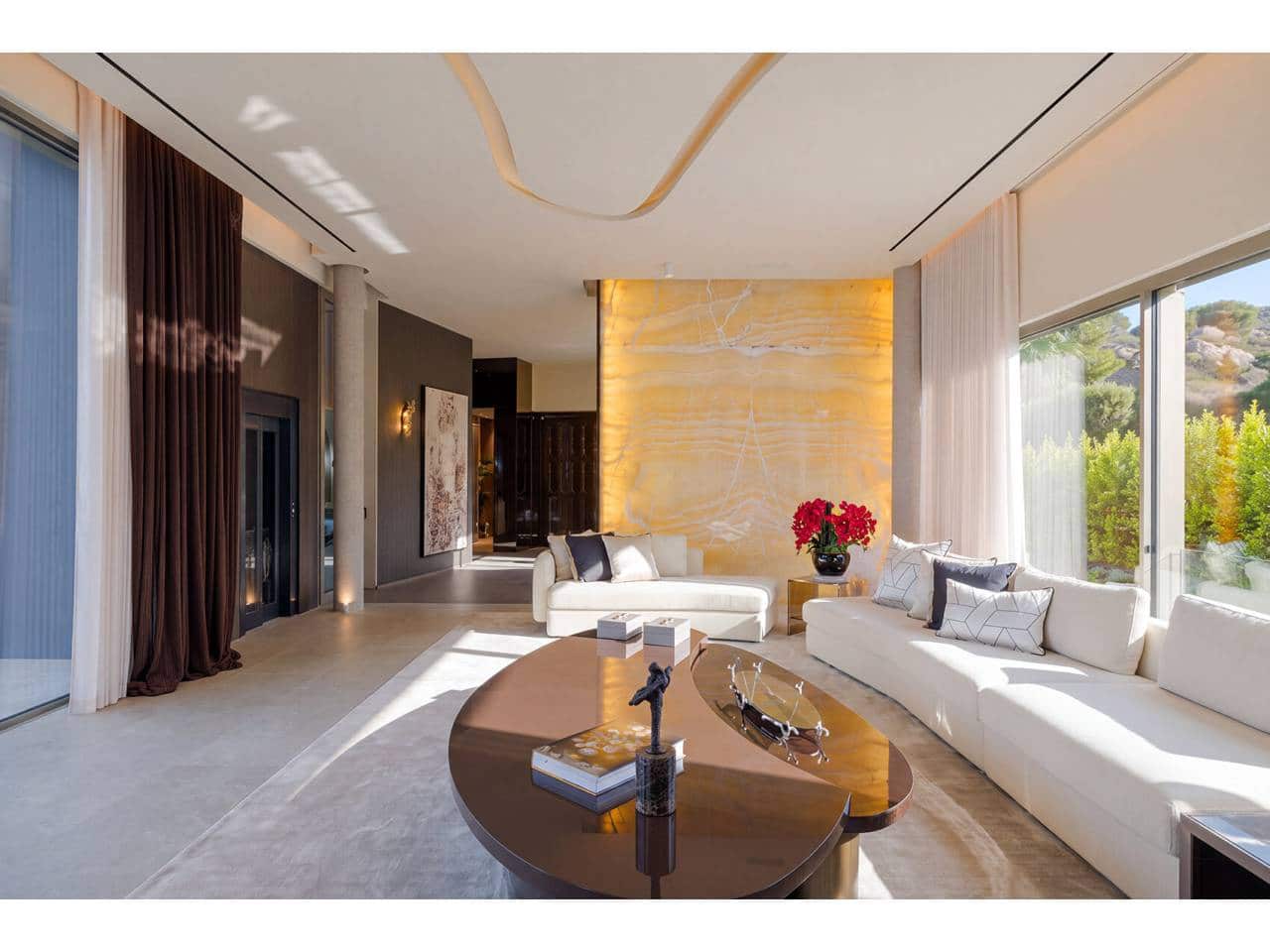 Chalet de 6 habitaciones en Sotogrande en venta con piscina garaje - 7.950.000 € (Ref: 10157149)