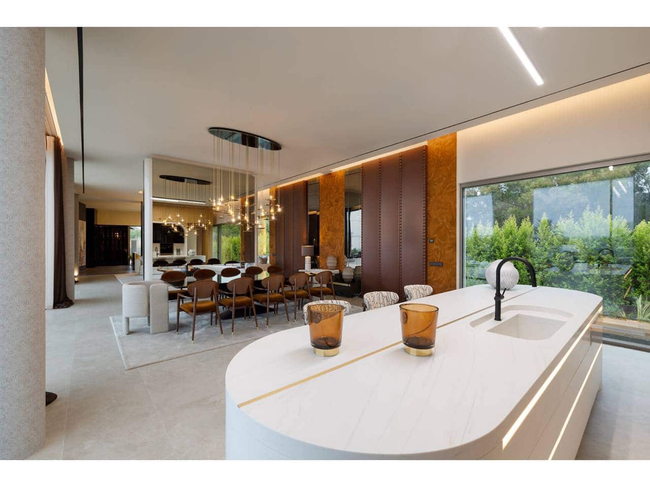 Chalet de 6 habitaciones en Sotogrande en venta con piscina garaje - 7.950.000 € (Ref: 10157149)