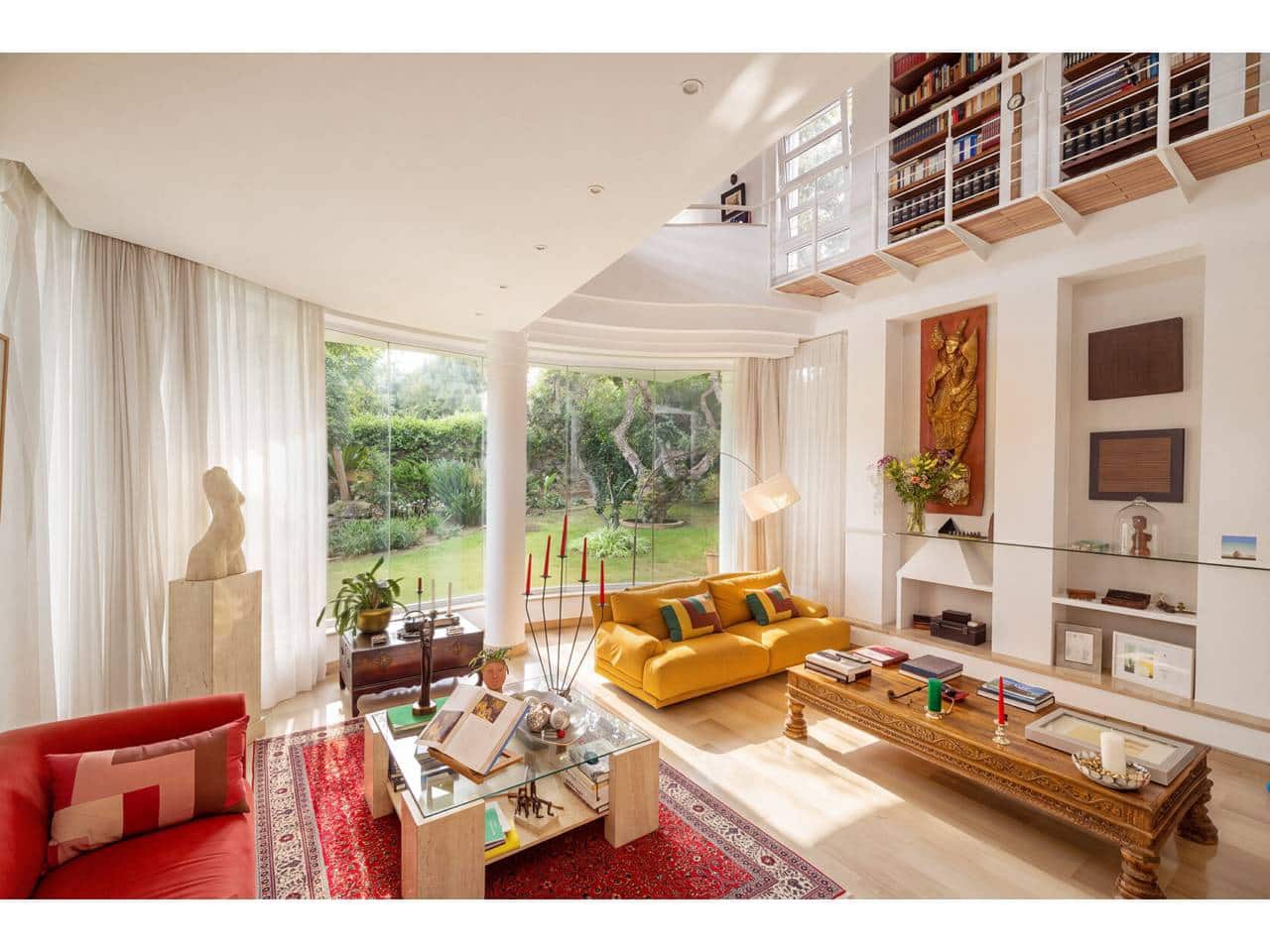 5 bedroom Villa for sale in Sotogrande with pool garage - € 2,475,000 (Ref: 10164067)