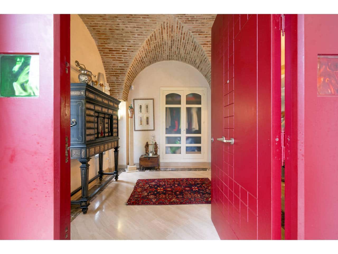 5 bedroom Villa for sale in Sotogrande with pool garage - € 2,475,000 (Ref: 10164067)