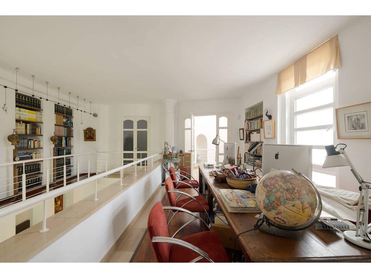 5 bedroom Villa for sale in Sotogrande with pool garage - € 2,475,000 (Ref: 10164067)