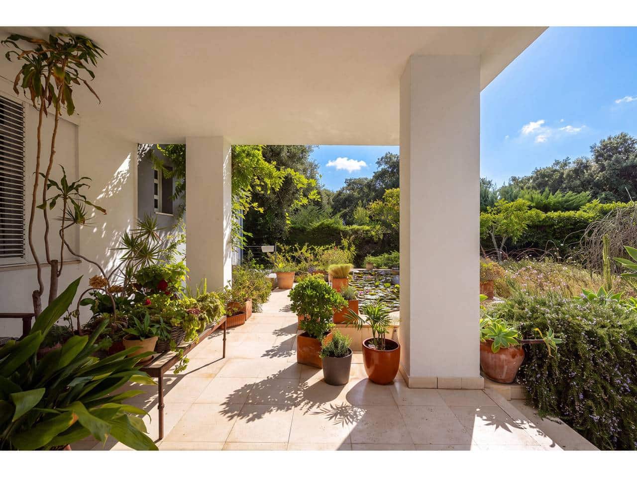 5 bedroom Villa for sale in Sotogrande with pool garage - € 2,475,000 (Ref: 10164067)