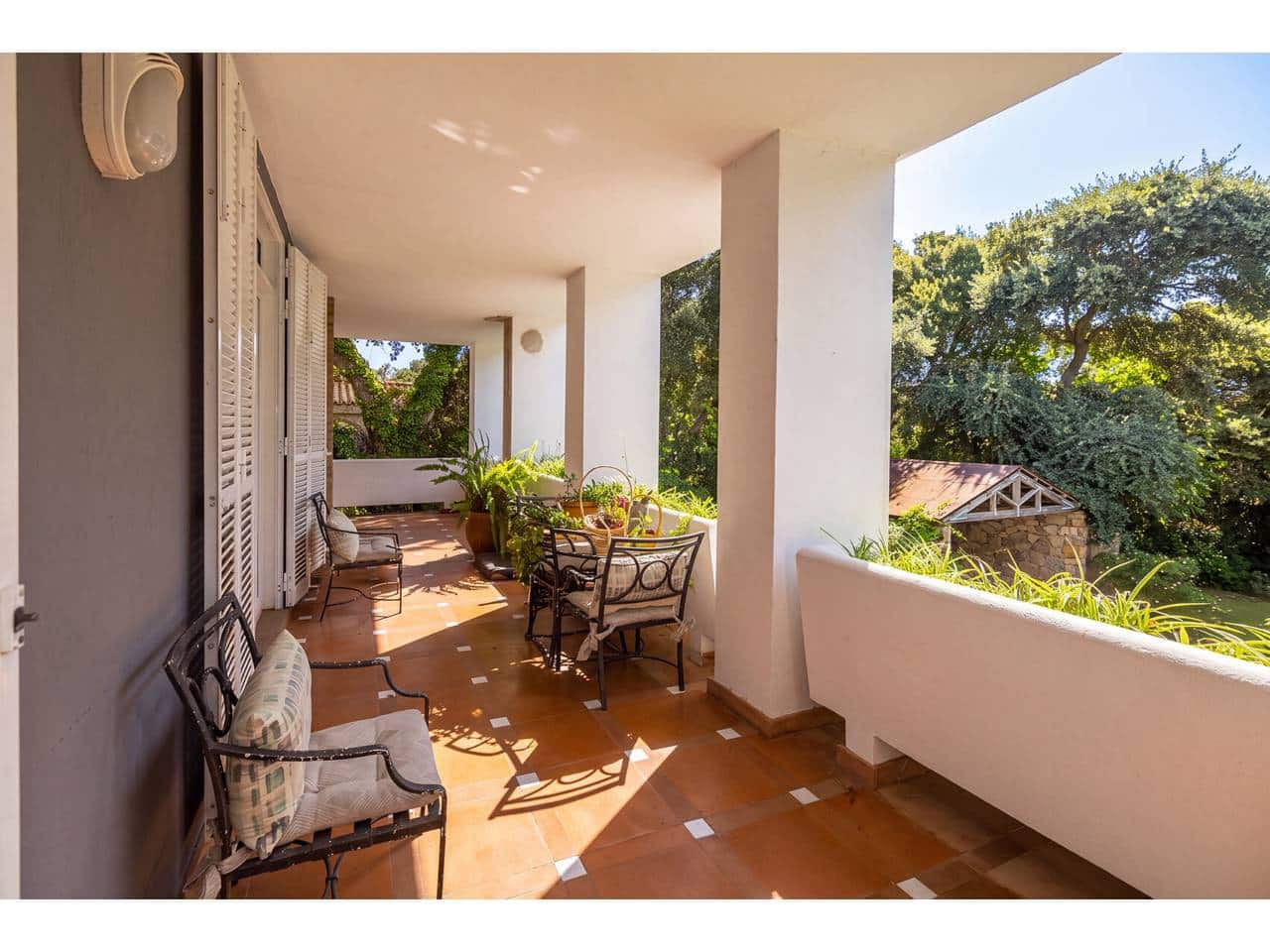 5 bedroom Villa for sale in Sotogrande with pool garage - € 2,475,000 (Ref: 10164067)