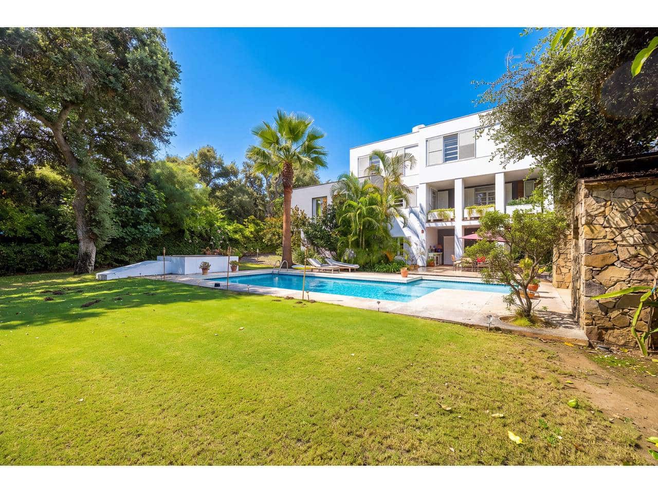 5 bedroom Villa for sale in Sotogrande with pool garage - € 2,475,000 (Ref: 10164067)