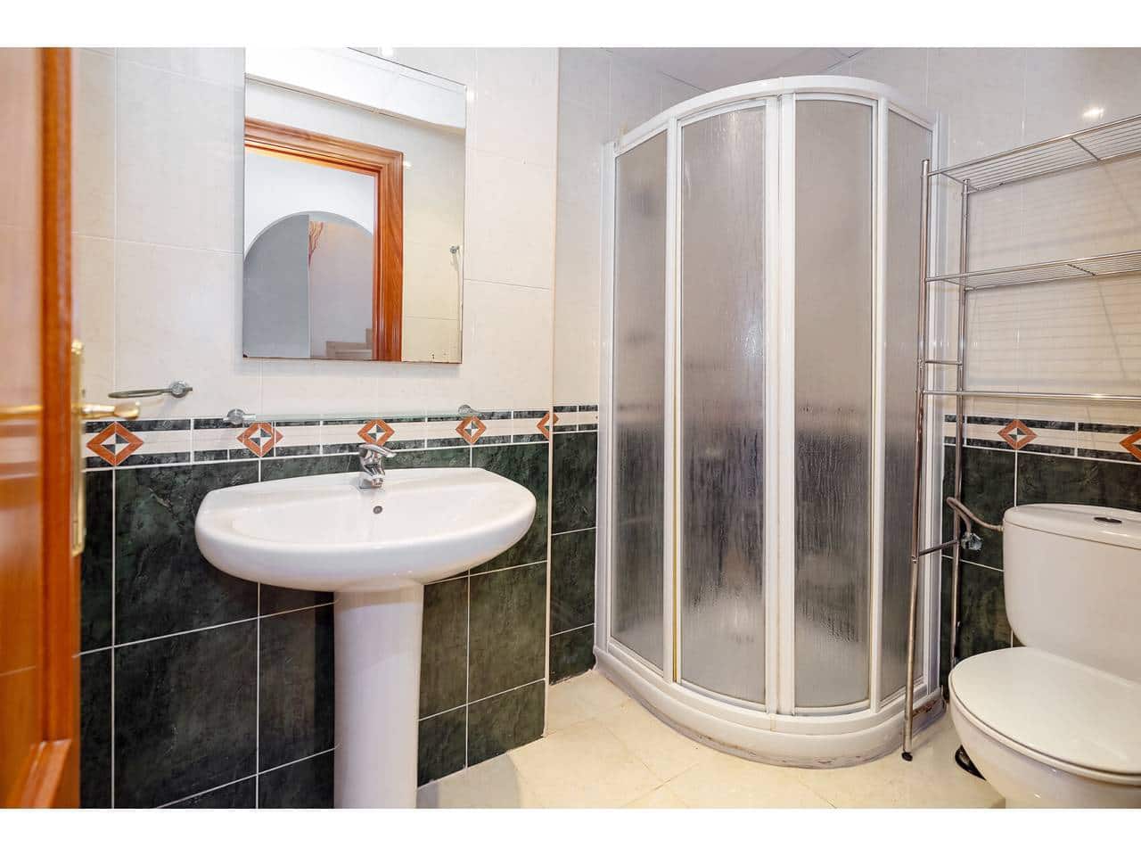 4 bedroom Townhouse for sale in Manilva with pool garage - € 575,000 (Ref: 10170409)