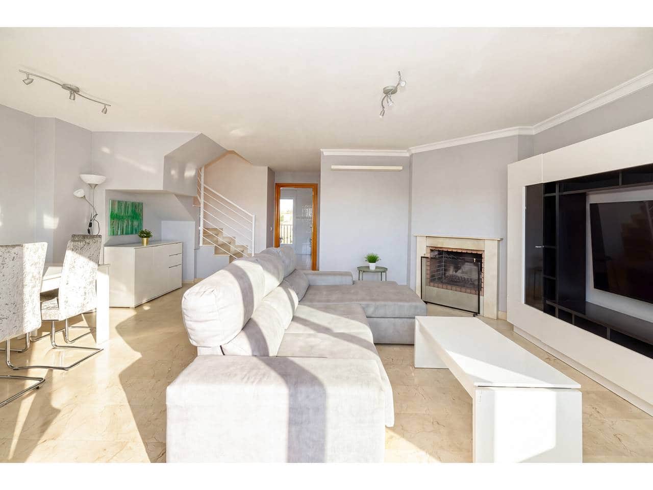 4 bedroom Townhouse for sale in Manilva with pool garage - € 575,000 (Ref: 10170409)