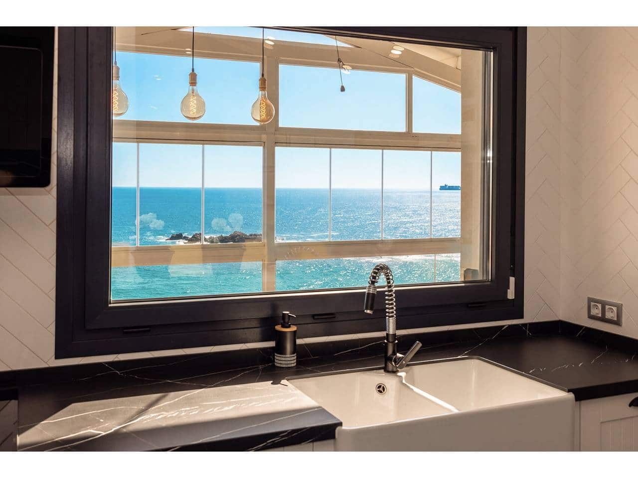 5 slaapkamer Villa te koop in Algeciras met zwembad garage - € 880.000 (Ref: 10182427)