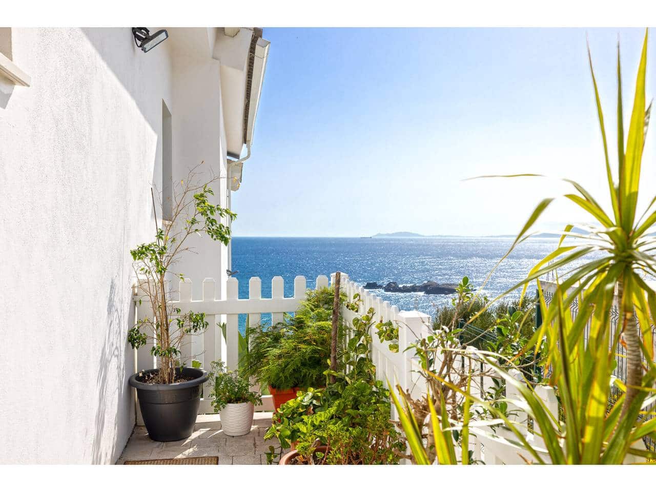 5 slaapkamer Villa te koop in Algeciras met zwembad garage - € 880.000 (Ref: 10182427)