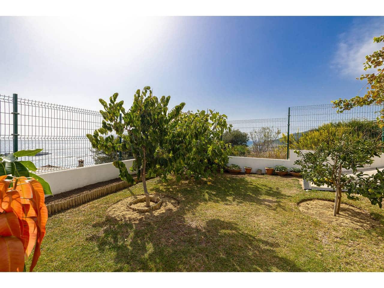 5 slaapkamer Villa te koop in Algeciras met zwembad garage - € 880.000 (Ref: 10182427)