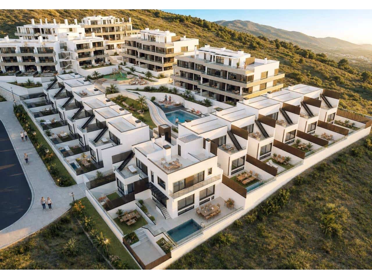 2 slaapkamer Appartement te koop in La Linea de la Concepcion met zwembad garage - € 395.000 (Ref: 10186282)