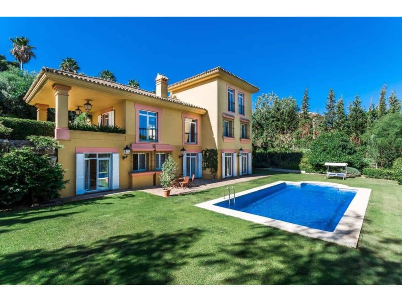 4 soverom Villa til salgs i Sotogrande med svømmebasseng garasje - € 1 680 000 (Ref: 6898430)
