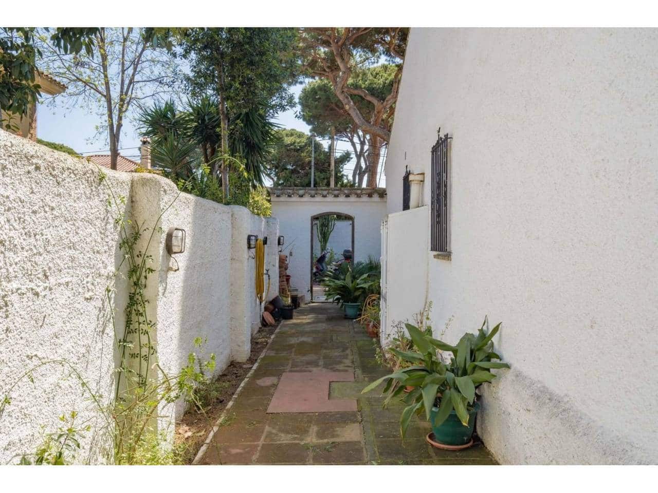 5 soveværelse Villa til salg i Algeciras med swimmingpool - € 800.000 (Ref: 6898499)