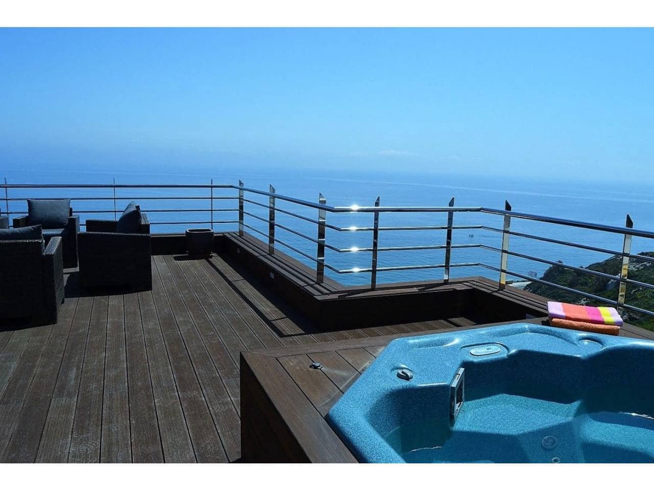 5 soverom Villa til salgs i Manilva med svømmebasseng garasje - € 3 295 000 (Ref: 6898537)