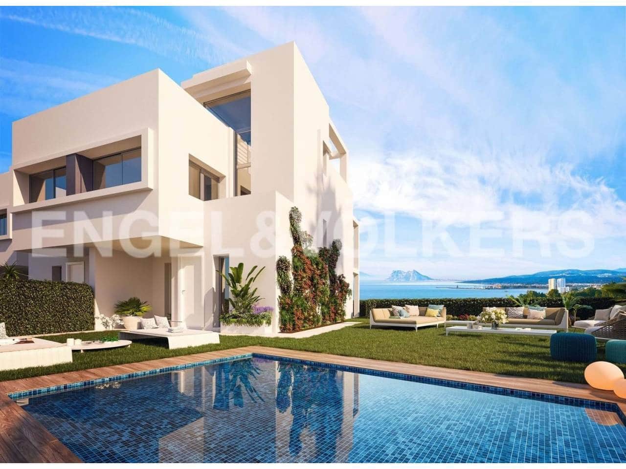 3 sypialnia Dom na sprzedaż w Manilva z basenem garażem - 595 000 € (Ref: 6898632)