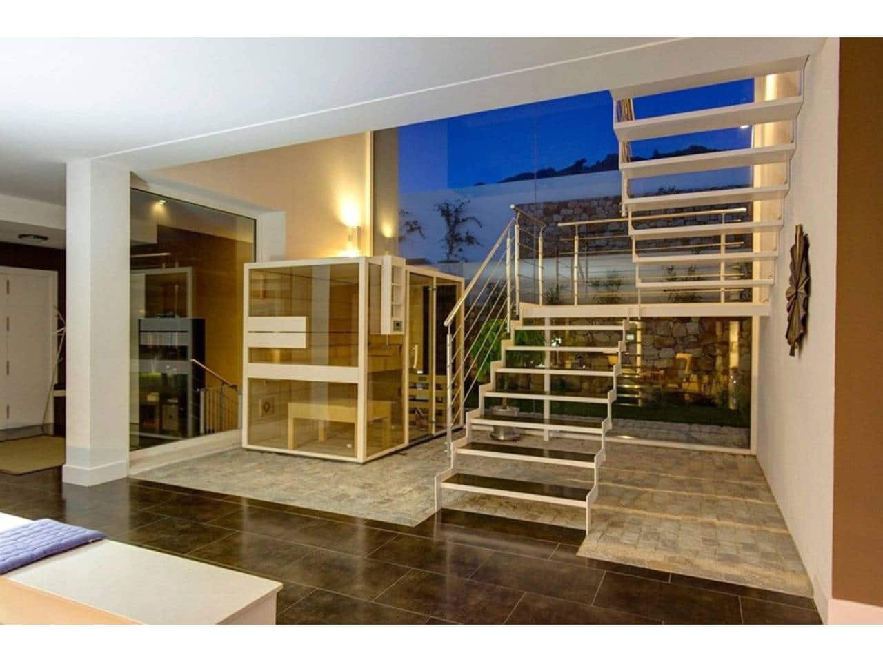 Chalet de 4 habitaciones en Zahara de los Atunes en venta con piscina garaje - 4.350.000 € (Ref: 6898664)