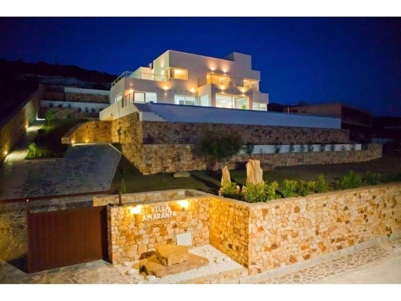 Chalet de 4 habitaciones en Zahara de los Atunes en venta con piscina garaje - 4.350.000 € (Ref: 6898664)