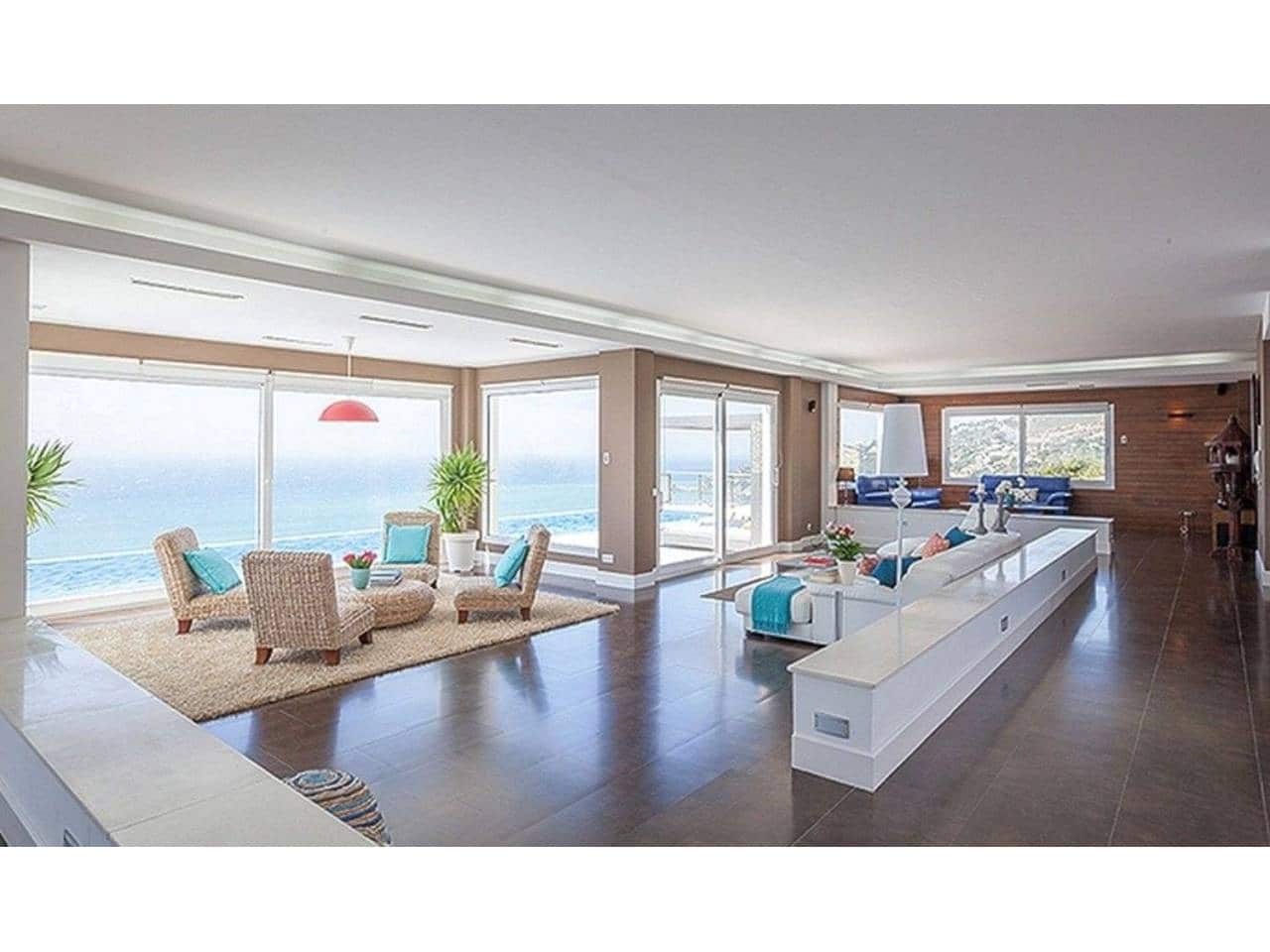 Chalet de 4 habitaciones en Zahara de los Atunes en venta con piscina garaje - 4.350.000 € (Ref: 6898664)