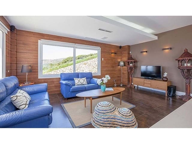 Chalet de 4 habitaciones en Zahara de los Atunes, Barbate en venta con piscina garaje - 4.350.000 € (Ref: 6898664)