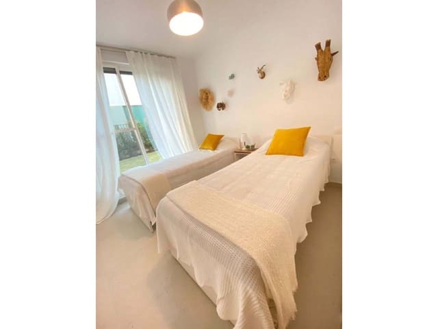 5 chambre Appartement à vendre à Sotogrande, San Roque avec piscine garage - 875 000 € (Ref: 6960212)