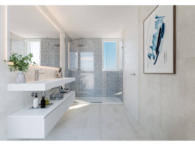 2 bedroom Apartment for sale in La Alcaidesa with pool garage - € 569,000 (Ref: 6974980)