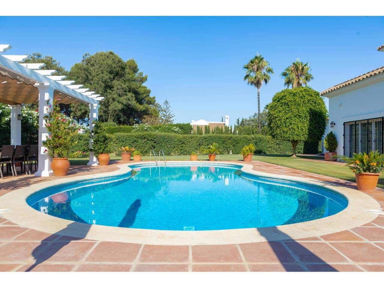 5 Zimmer Villa zu verkaufen in Sotogrande mit Pool Garage - 1.850.000 € (Ref: 6996521)