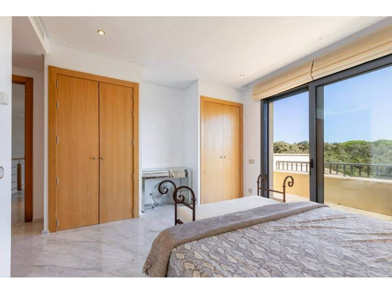 4 chambre Villa/Maison à vendre à Sotogrande avec piscine garage - 2 500 000 € (Ref: 7126108)