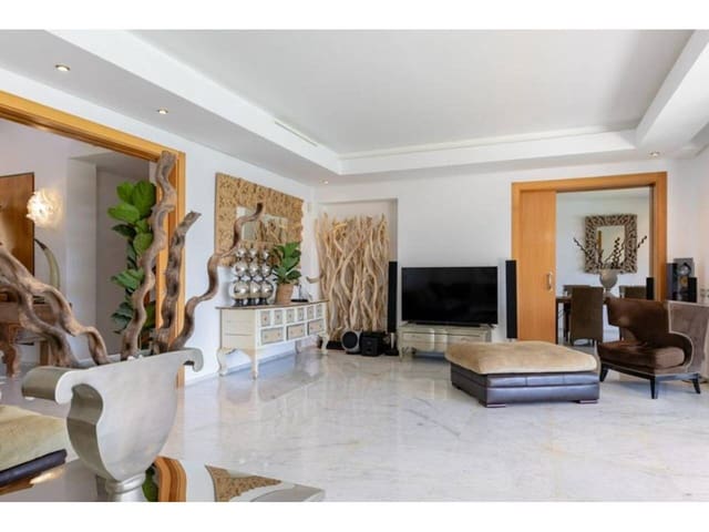 4 chambre Villa/Maison à vendre à Sotogrande, San Roque avec piscine garage - 2 500 000 € (Ref: 7126108)