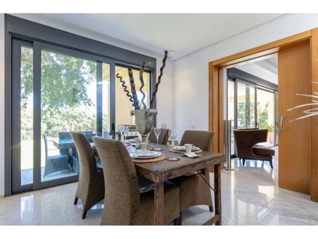 4 chambre Villa/Maison à vendre à Sotogrande, San Roque avec piscine garage - 2 500 000 € (Ref: 7126108)