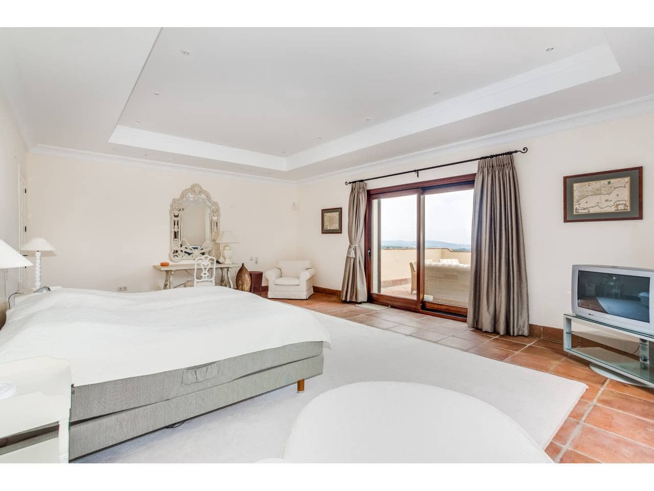 7 soveværelse Villa til salg i Sotogrande med swimmingpool garage - € 4.495.000 (Ref: 7201778)