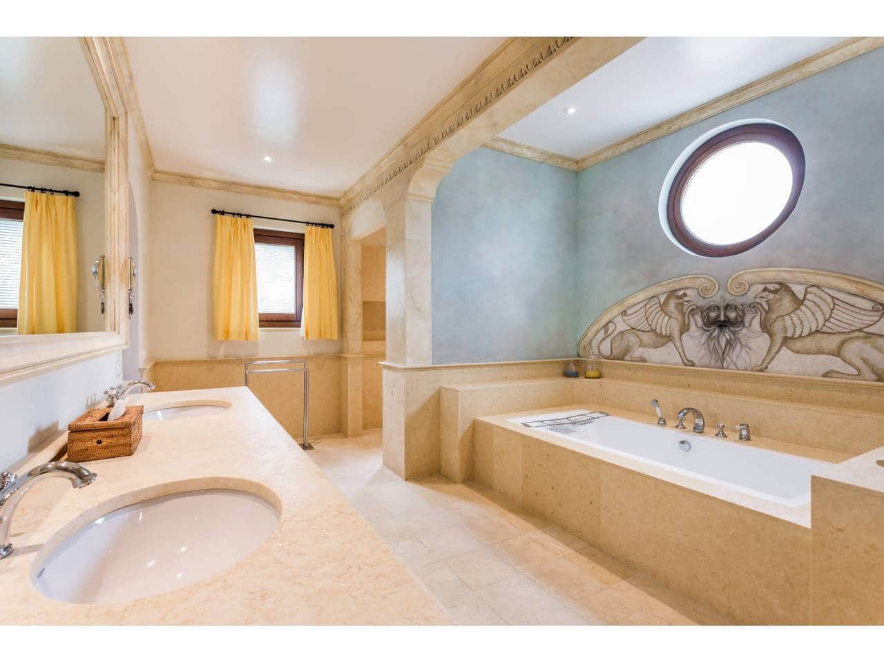 7 soveværelse Villa til salg i Sotogrande med swimmingpool garage - € 4.495.000 (Ref: 7201778)