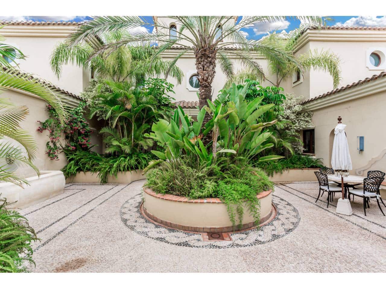 7 soveværelse Villa til salg i Sotogrande med swimmingpool garage - € 4.495.000 (Ref: 7201778)