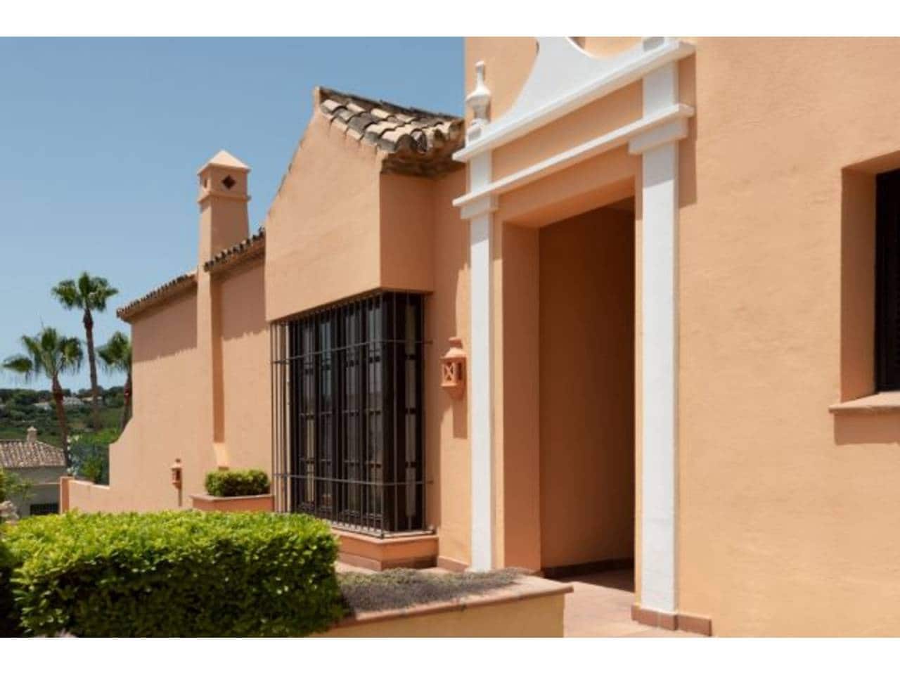 4 sypialnia Willa na sprzedaż w Sotogrande z basenem garażem - 1 180 000 € (Ref: 7317358)