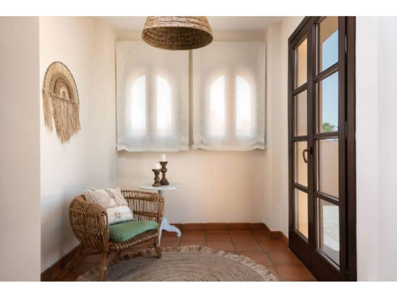 4 sypialnia Willa na sprzedaż w Sotogrande z basenem garażem - 1 180 000 € (Ref: 7317358)