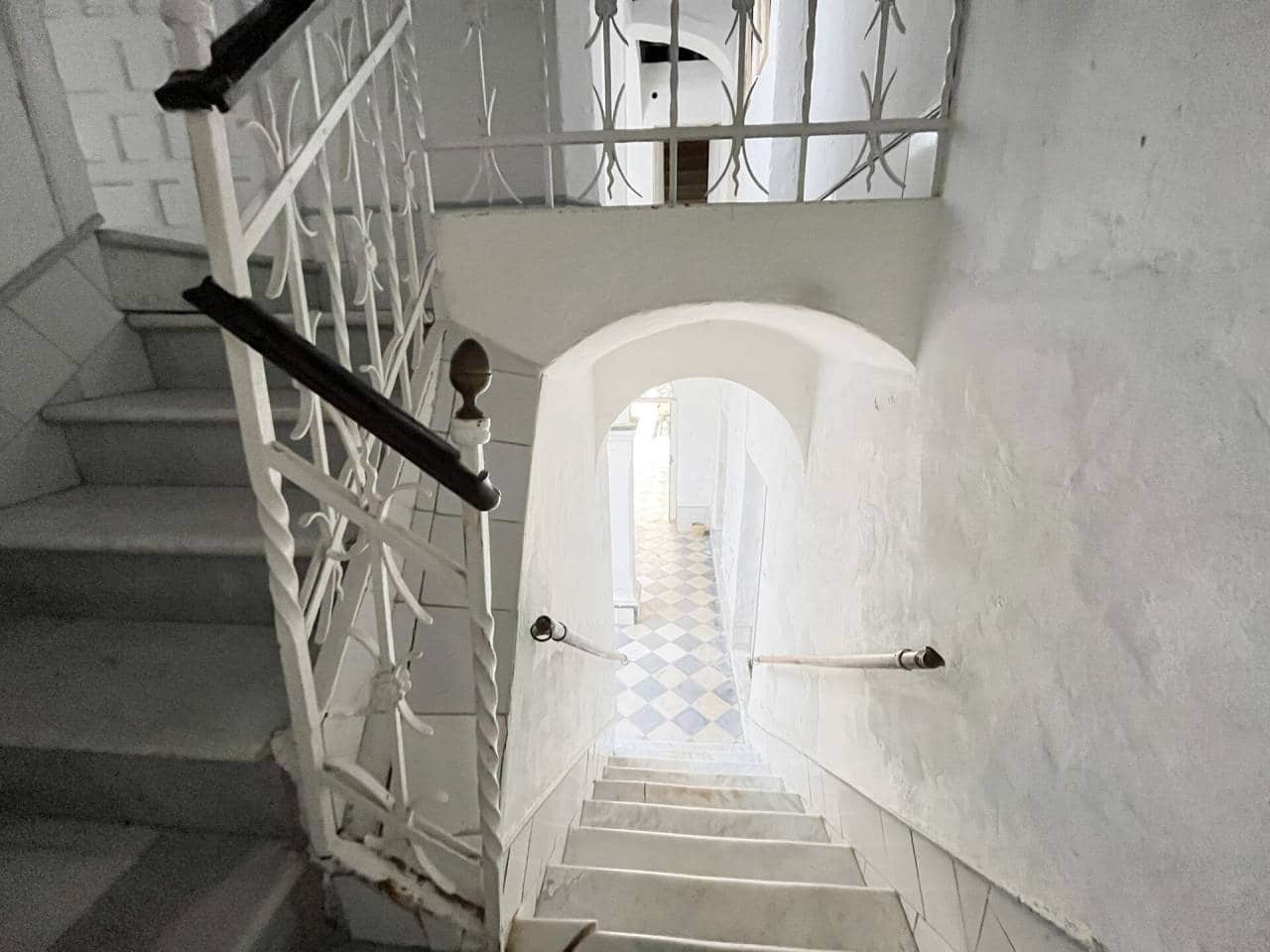 16 soveværelse Hotel til salg i Vejer de la Frontera med garage - € 680.000 (Ref: 7343427)