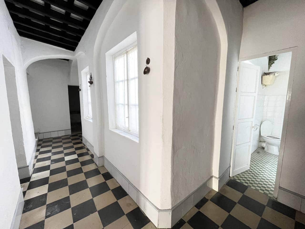 16 soveværelse Hotel til salg i Vejer de la Frontera med garage - € 680.000 (Ref: 7343427)