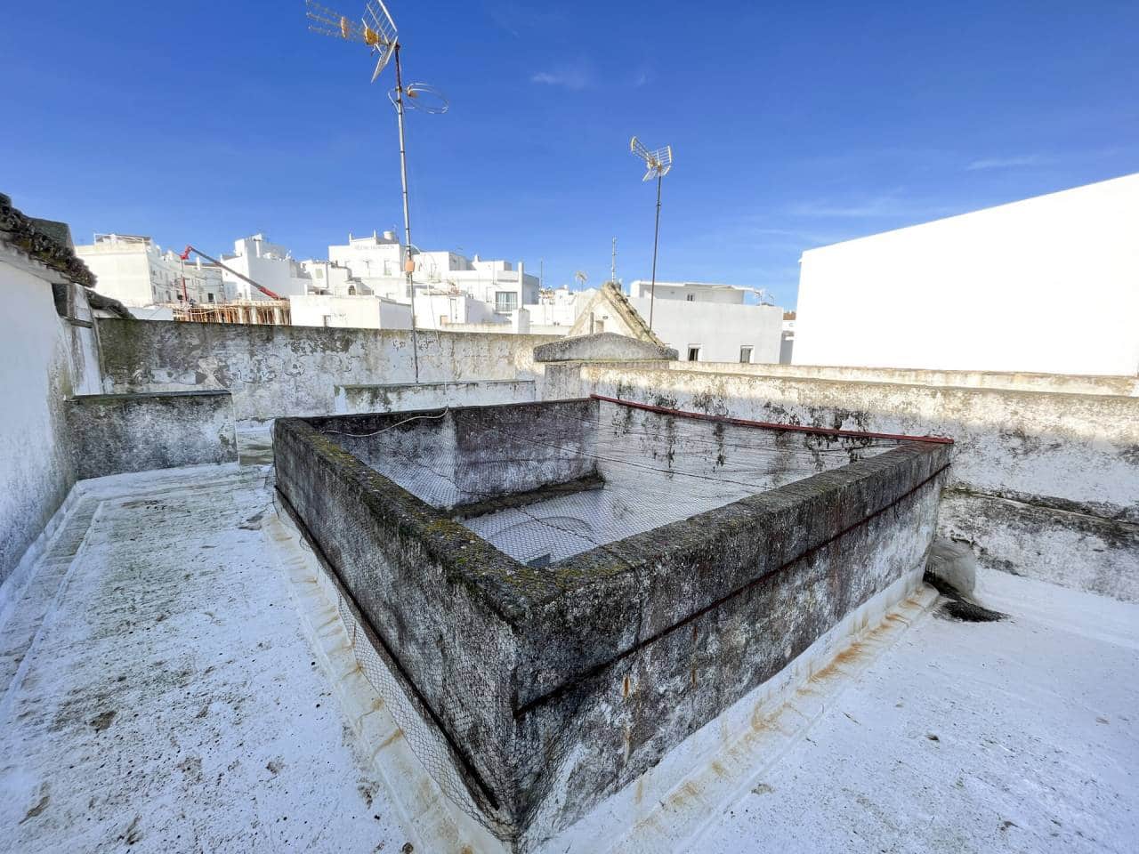 16 soveværelse Hotel til salg i Vejer de la Frontera med garage - € 680.000 (Ref: 7343427)