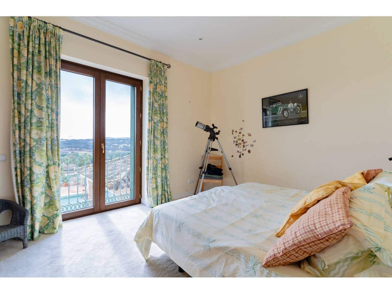 9 Zimmer Villa zu verkaufen in Sotogrande mit Pool Garage - 3.600.000 € (Ref: 7410950)