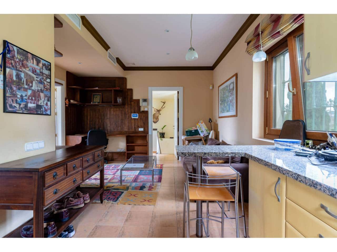 9 Zimmer Villa zu verkaufen in Sotogrande mit Pool Garage - 3.600.000 € (Ref: 7410950)