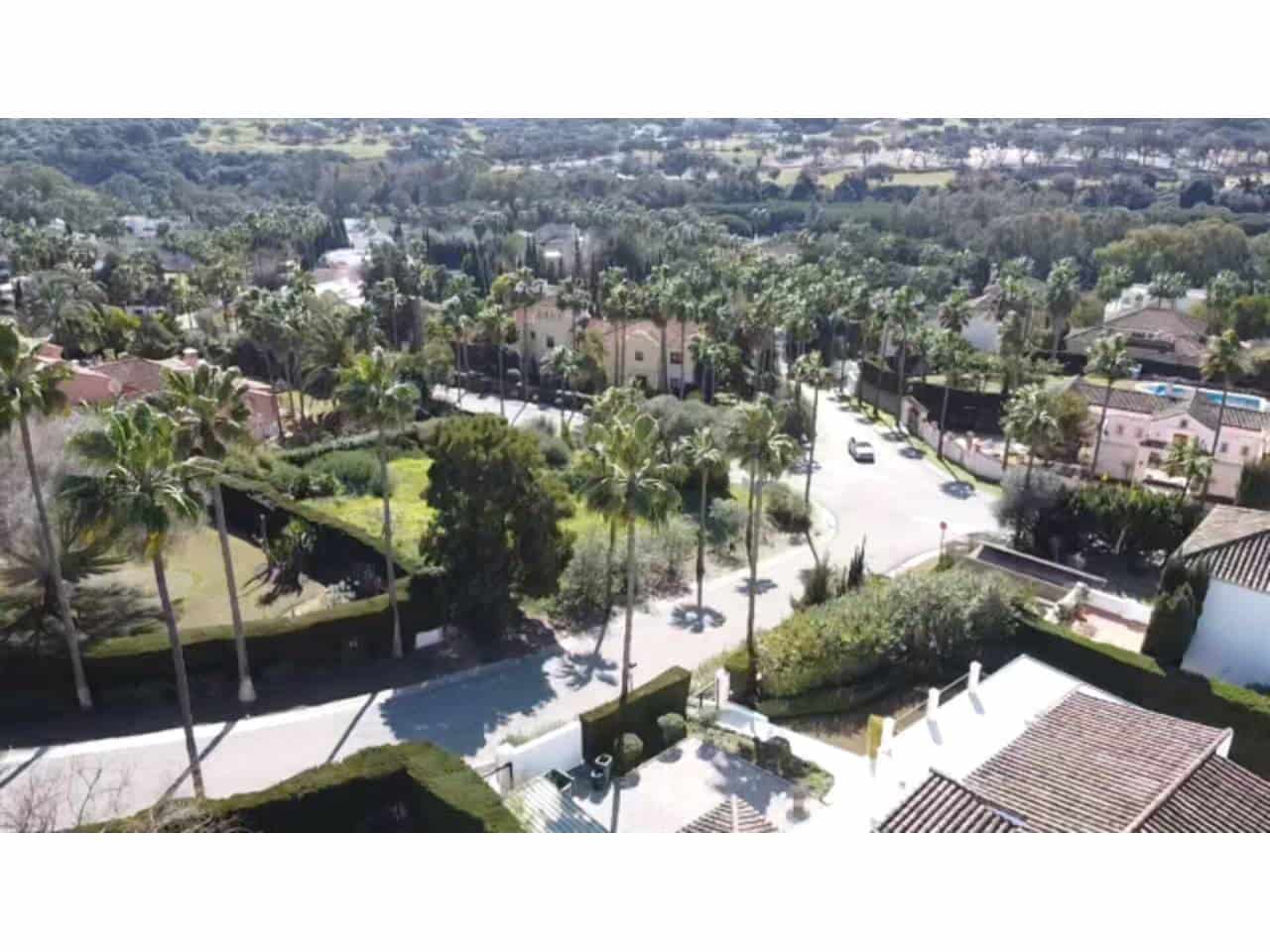 9 Zimmer Villa zu verkaufen in Sotogrande mit Pool Garage - 3.600.000 € (Ref: 7410950)