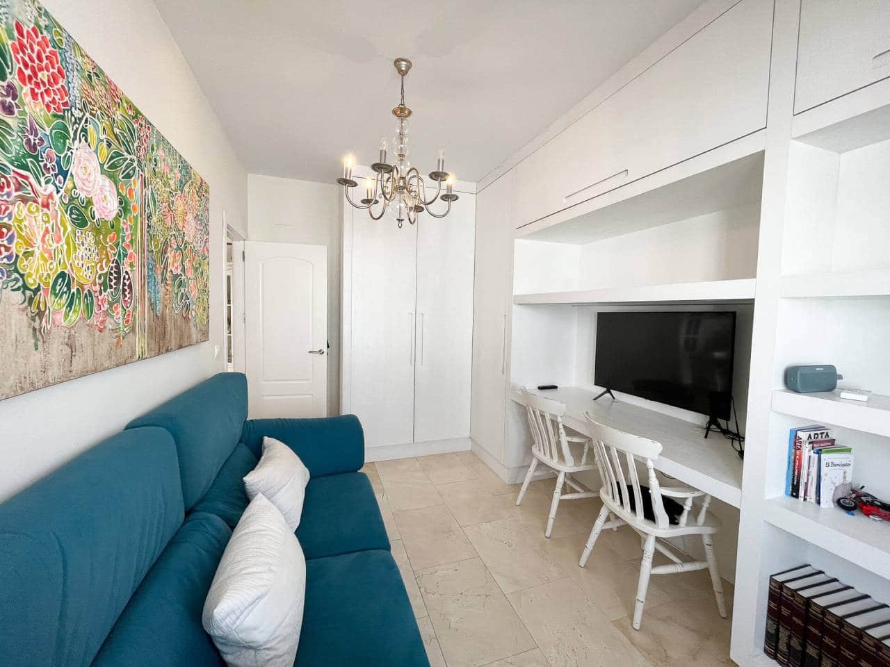 4 bedroom Villa for sale in San Roque with pool garage - € 790,000 (Ref: 7419349)