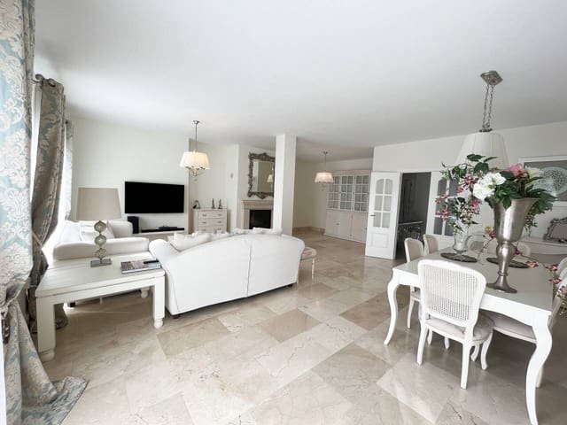 4 camera da letto Villa in vendita in San Roque con piscina garage - 790.000 € (Rif: 7419349)