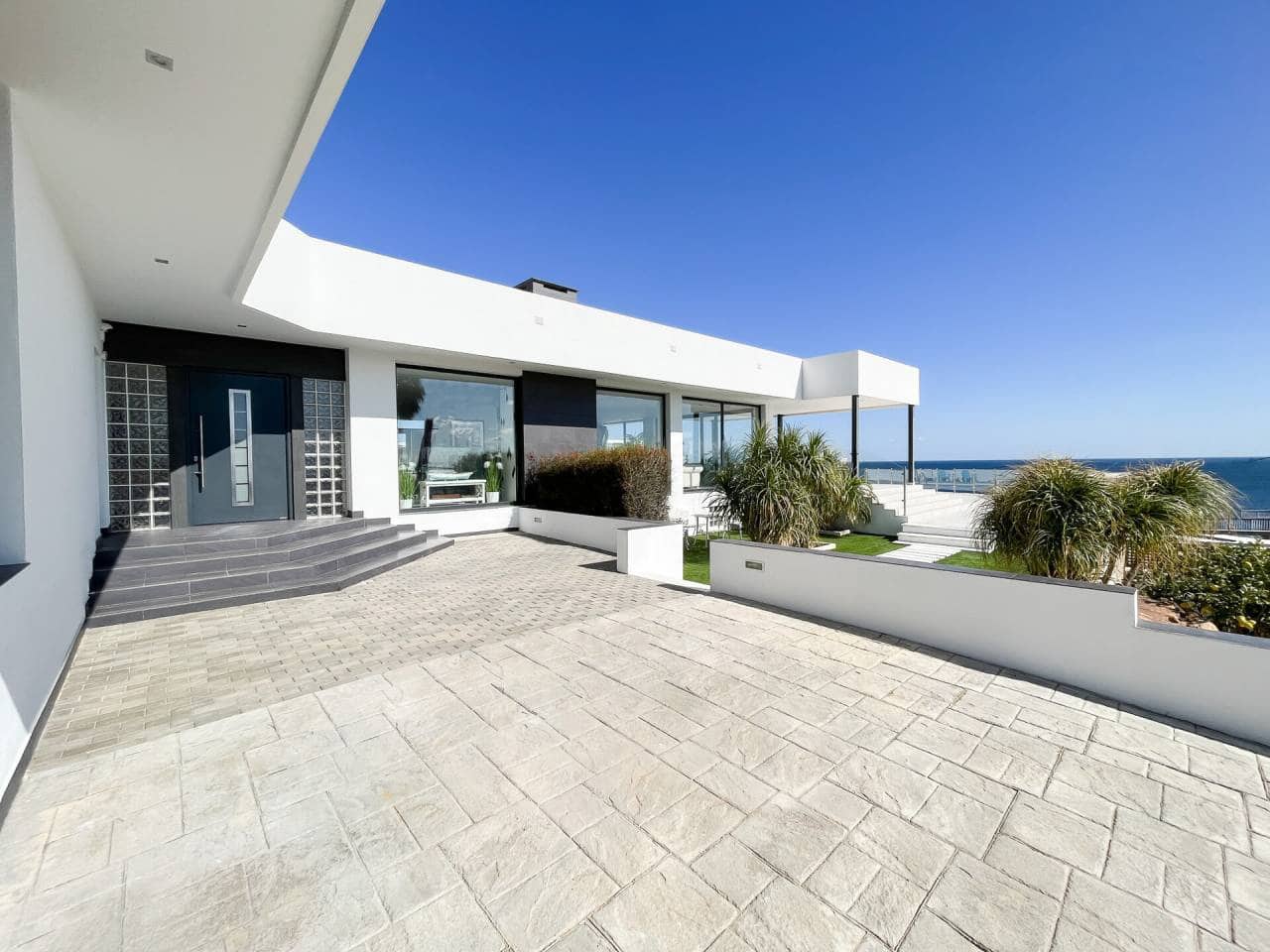 4 chambre Villa/Maison à vendre à Manilva avec piscine garage - 2 250 000 € (Ref: 7432971)