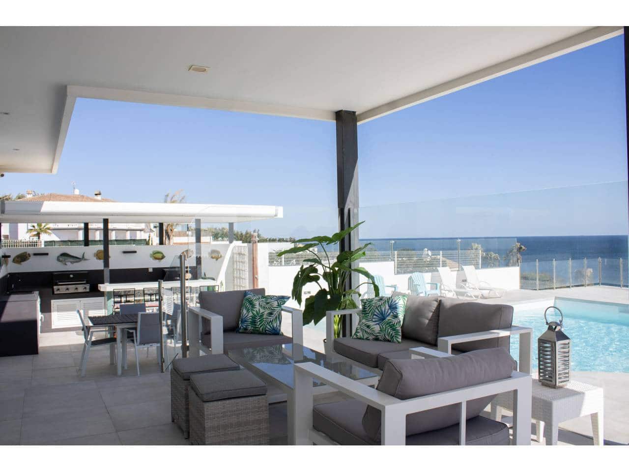 4 chambre Villa/Maison à vendre à Manilva avec piscine garage - 2 250 000 € (Ref: 7432971)
