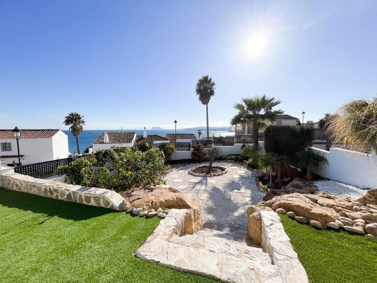 4 chambre Villa/Maison à vendre à Manilva avec piscine garage - 2 250 000 € (Ref: 7432971)