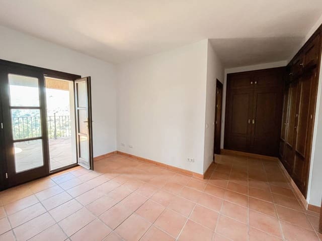 3 chambre Finca/Maison de Campagne à vendre à Casares avec piscine - 1 645 000 € (Ref: 7468165)